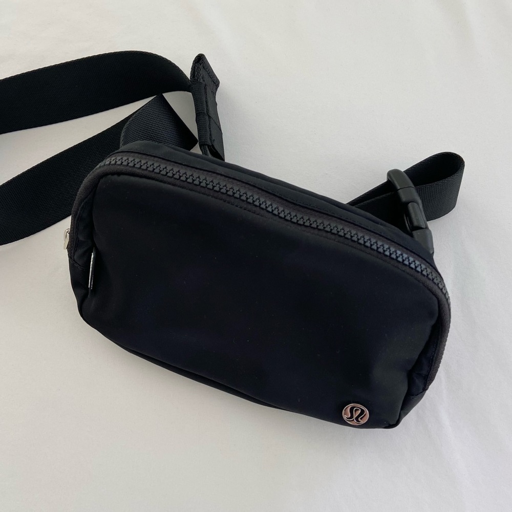 Lululemon Belt Bag